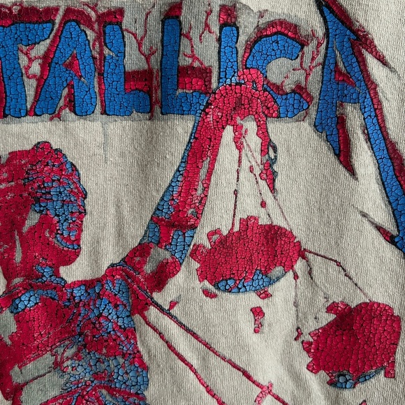 Urban Outfitters Metallica Graphic Cream T-Shirt Size XL - Picture 4 of 7